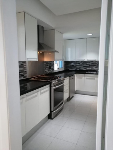For Sale Apartamento En La Avenida Anacaona Piso 15 Rentado En 3400 Dolares Para Inversion