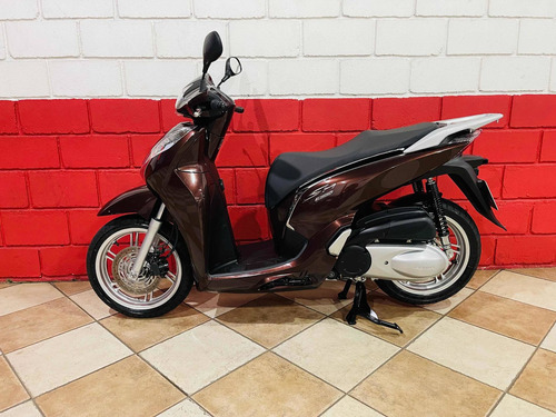 Imagem 2 de 6 de Honda Sh 300i Abs - 2020 - Km 2.000 - Financiamos