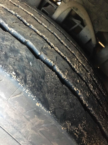 Imagem 7 de 13 de Mercedes Bens Viagio 1050