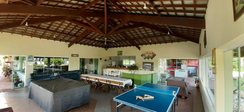 Oportunidade !!!chácara Com 5 Dormitórios À Venda, 4400 M² Por R$ 1.600.000 - Estância Santa Maria Do Laranjal - Atibaia/sp - Ch0002