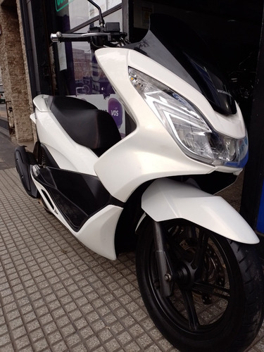 Honda Pcx 150 Tangomotos Buen Estado Listo Para Transferir 3