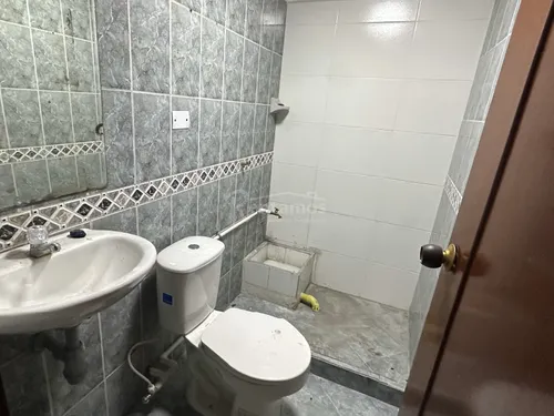 Local En Arriendo En Exposiciones. Cod A11297