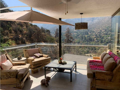 Casa En Las Condes / C El Cerro En Condominio Arrayan