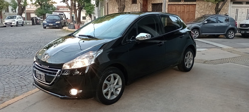 Peugeot 208 1.5 Allure Touchscreen