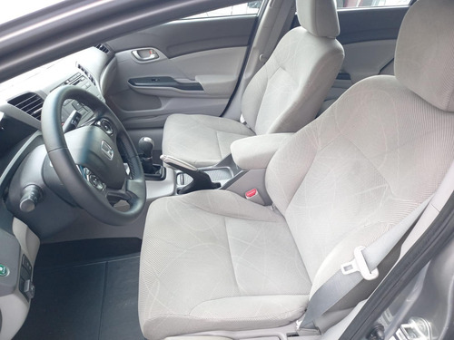 Imagem 13 de 15 de Honda Civic Lxs