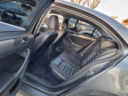 Imagen 12 de 15 de Volkswagen Vento 2.0 Tsi Sportline Mt6