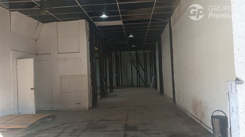 Local Comercial En Arriendo En Estación Central
