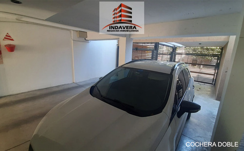 Venta Departamento De 3 Amb Terraza Propia. 2 Cocheras Caseros Centro