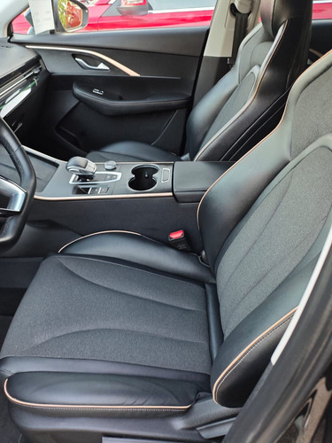 Omoda C5 1.5 Luxury