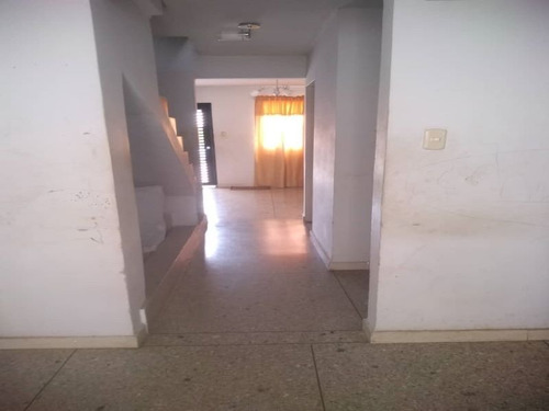 Imagen 6 de 15 de Townhouse En Lomas De Santa Paula, Tocuyito 04127407774 (atth-161)