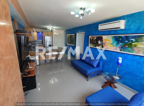 Imagen 5 de 18 de Apartamento En Venta En Playa Grande Vargas La Guaira- Residencias Oasis Beach Cerca Del Hotel Marriott