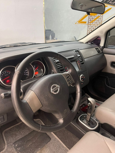 Nissan Tiida 1.8 SL 16V FLEX 4P AUTOMÁTICO