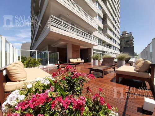 Imagen 3 de 30 de Departamento 4 Ambientes Con Una De Las Mejores Vistas De Buenos Aires - Edificio Bahia Del Puerto