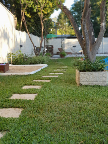 Casa Con Pileta
