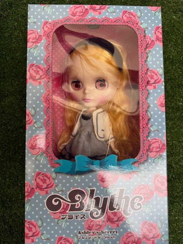 Boneca Neo Blythe Ashley's Secret Takara Original Com Caixa (Usado)