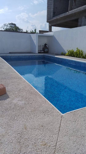 Casa Con Alberca En Venta En Fraccionamiento En Oaxtepec, Morelos