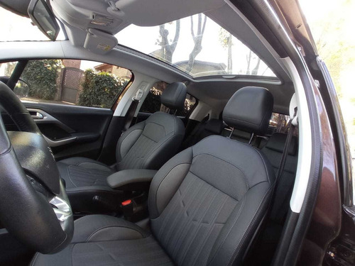 Imagen 11 de 15 de Peugeot 208 Nafta 1.6 Feline Caja Manual Año 2018