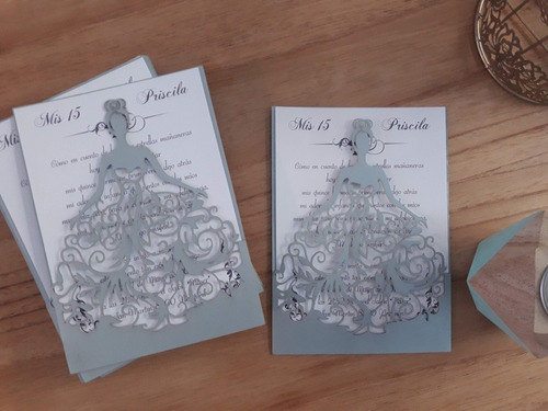 Invitaciones De 15 Años Tarjetas Muñeca Princesa Calada