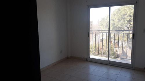 Imagen 10 de 17 de Venta - Departamento 2 Ambientes Con Cochera - Muñiz