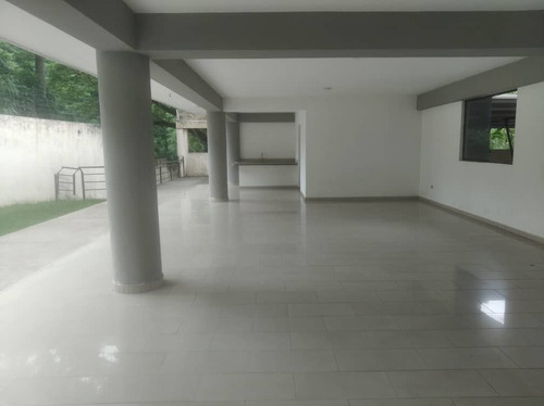 Imagen 5 de 13 de Apartamento En Res. Mirador Country Eglée Suárez 04144815512