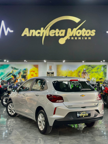 Chevrolet Onix 1.0 Lt 5p