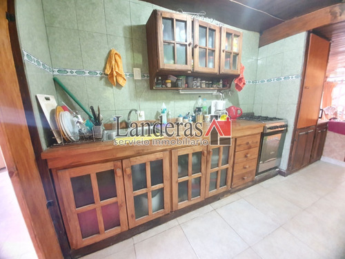 Imagen 5 de 30 de Venta En Block - Casa 3 Amb. + Dúplex 3 Amb. - Todos Los Servicios Conectados
