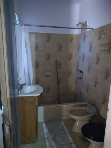 Imagen 6 de 12 de Casa En Venta En Isidro Casanova