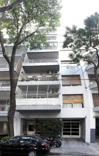 Departamento En Duplex Con Importante Balcón - Las Cañitas - Blvd Chenaut 1700