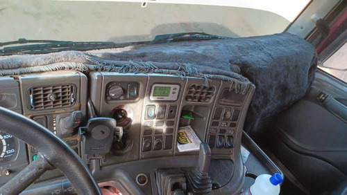Imagem 6 de 14 de Scania R124 La6x2 400