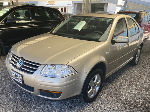Ginza. Volkswagen Bora 2.0 2013