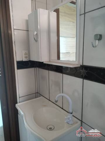 Imagem 2 de 6 de Casa Barata Para Reforma No Cid Salvador Jacareí Sp - 8517