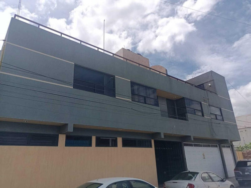 Edificio En Venta En Las Coloradas