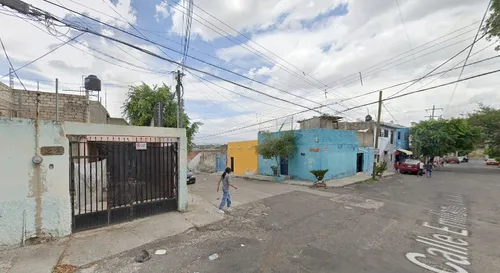 ¡ Casa En Venta ! (remate) - Las Juntitas, San Pedro Tlaquepaque, Jalisco -jcbb8