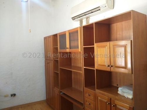 Imagen 2 de 29 de Mariaestela Boada, Vende Amplia Casa En El Morro Lecheria. #22-12558