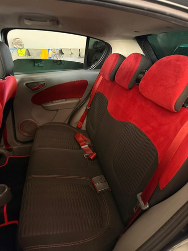 Fiat Palio 1.6 MPI SPORTING 16V FLEX 4P AUTOMATIZADO