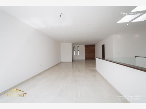 Imagen 4 de 14 de Casa En Venta En Bosques Del Refugio