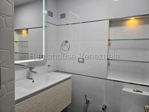 Apartamento Remodelado En Alquiler La Alameda De 154.05 Mtrs2 Pd