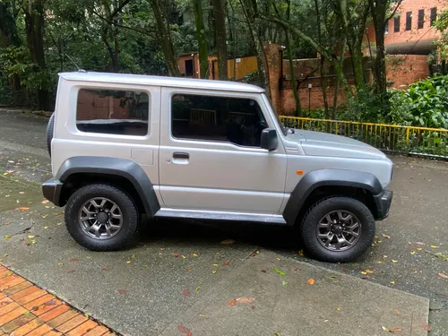 Suzuki Jimny Gl