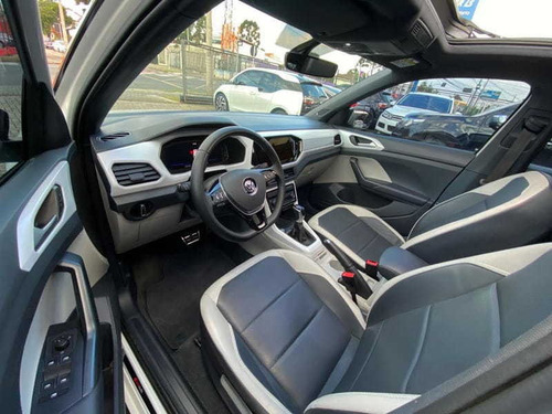 Imagem 8 de 15 de Volkswagen T-cross Highline 1.4 Tsi Flex At 2021
