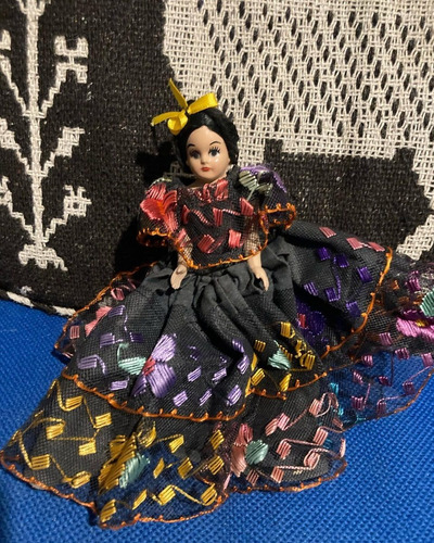 Muñeca Antigua Con Vestido Regional Chiapaneco