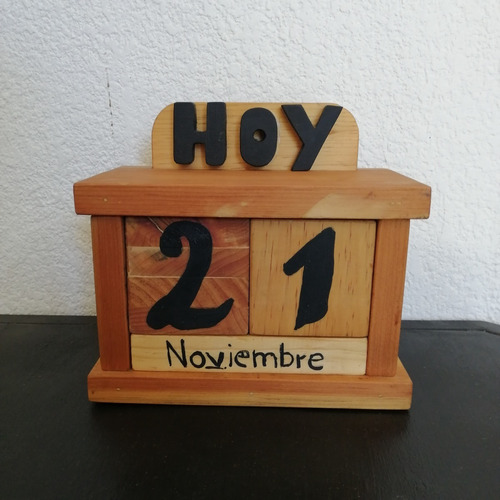 Calendario Infinito De Madera Artesanal