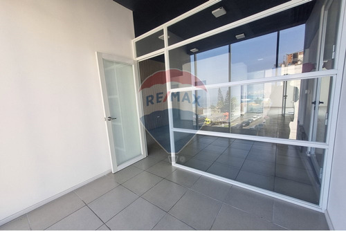 Oficina Área De La Salud
