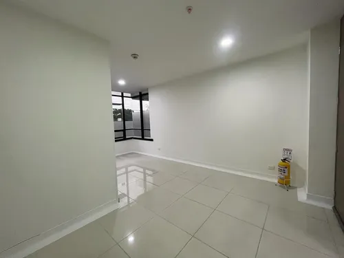 Consultorio En Arriendo/venta En Bella Suiza. Cod A1509