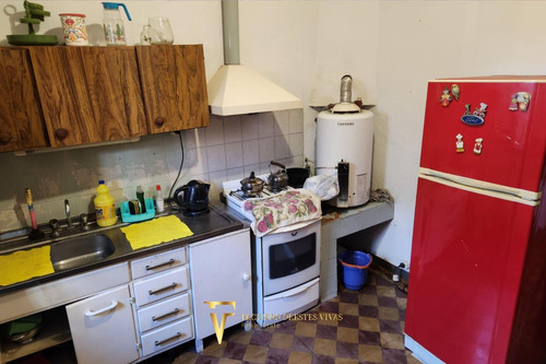 Ph En Venta -tres Ambientes - Patio - Ápto Crédito