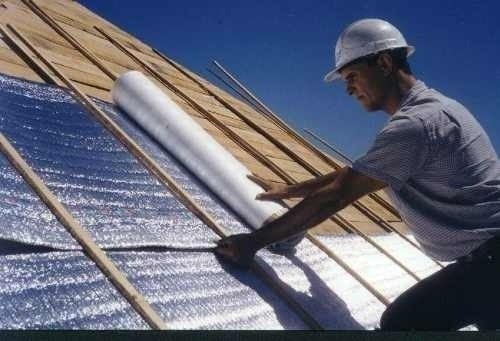 Imagen 4 de 5 de Aislante Espuma Aluminizada 5mm / 20mts2