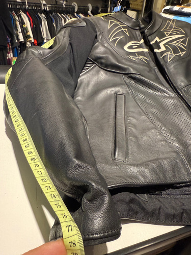 Campera Moto Pista Cuero Genuino Alpinestar Vector C/protecc Negro Lisa 36 Usa / 46 Eur / Small (Usado)