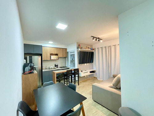 Apartamento Para Alugar Com 62m2, 2 Quartos E 1 Vaga