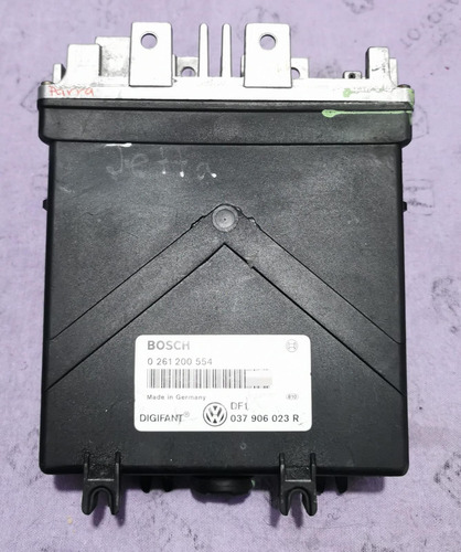 Computadora De Motor Jetta Golf 1991-1992 1.8 037906023r (Usado)