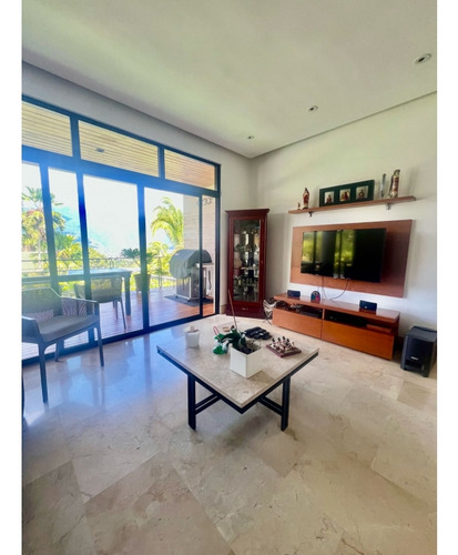 Se Vende Casa 1000 Mts Cerro Verde 9396