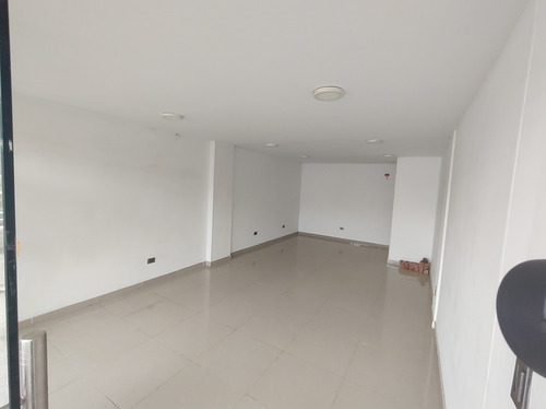 Imagen 2 de 5 de Vendo Local Comercia Sector San Vicente